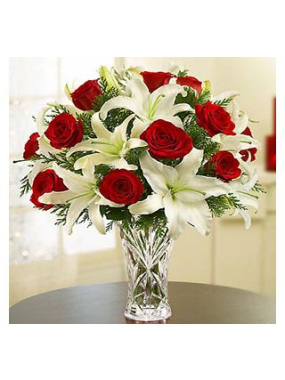 Roses & Oriental Lilies in vase 15 Roses 5 Lilies - Fresh Flowers Dubai