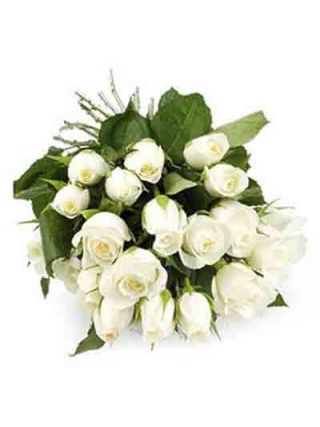 Rose Bianche Bouquet Di 30 Colori - Fiori Freschi Dubai
