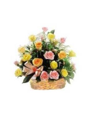 Cesta de rosas mezcla de 18 colores  - Flores Frescas Dubái