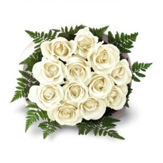 باقة من الورود البيضاء 18 قطعة في مجموعة - ورد طازج دبي
